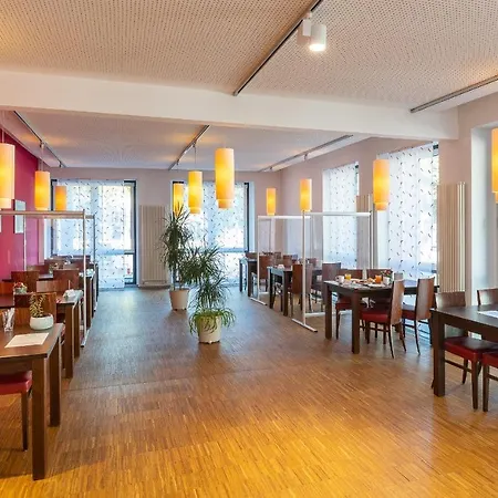 Hotel Neuhaus - Ein Inklusionsbetrieb 3*